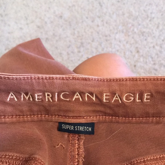American Eagle super stretch Tomgirl distressed jeans size 6 regular - Picture 16 of 17
